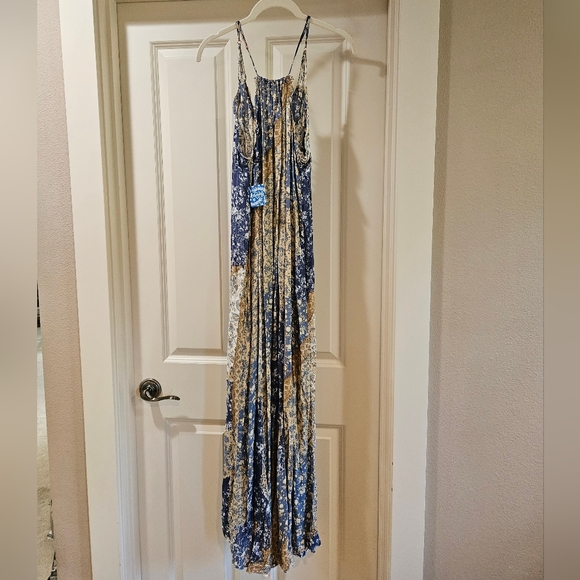 Free People Work Of Art Maxi Slip Dress V Neck Hi Lo Hem Floral Blue Cream M NWT - Picture 5 of 16